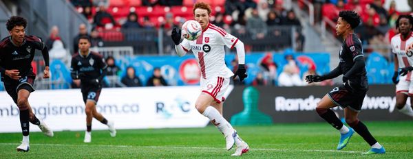 Toronto FC comes from behind to beat Colorado Rapids