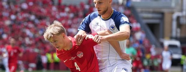 Canada comes from behind to earn draw at World Cup