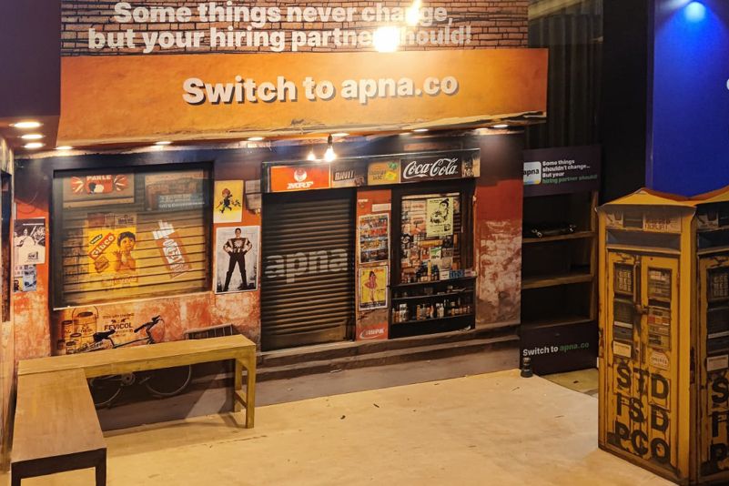 apna's booth at People Matters TechHR 2023