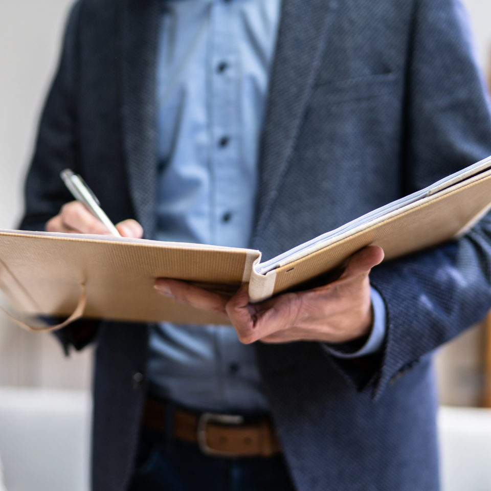 How long does a VA appraisal stay attached to a house?