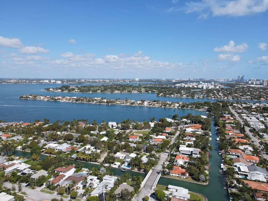 Riverview Florida neighborhood along the Alafia River