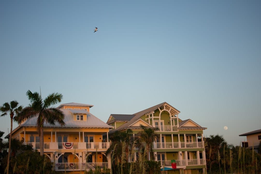 Florida Tenant Noise Complaints: Which Notice to Serve