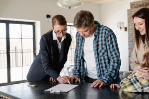 First-Time Landlord in Florida? Here's Your 30-Day Checklist
