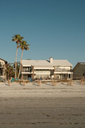 Should I Sell or Keep My Rental Property? A Florida Decision Framework
