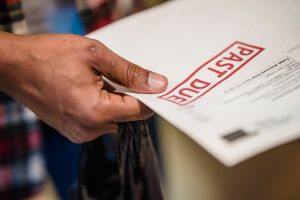 My Tenant Isn't Paying Rent in Florida: Your 48-Hour Action Plan