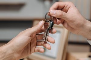Tenant Subletting Without Permission: Florida Landlord Response
