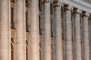 Small Claims Court for Florida Landlords: Suing Beyond the Deposit