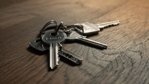 Advance Rent vs Security Deposit: The Florida Rule Most Landlords Miss