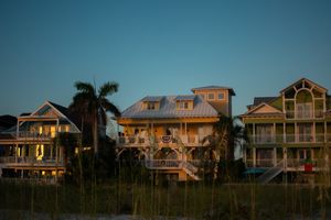 Tenant Arrested in Florida: What Landlords Can Do