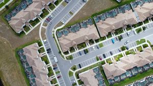 Florida Landlord Insurance Costs: Orlando vs. Tampa Comparison