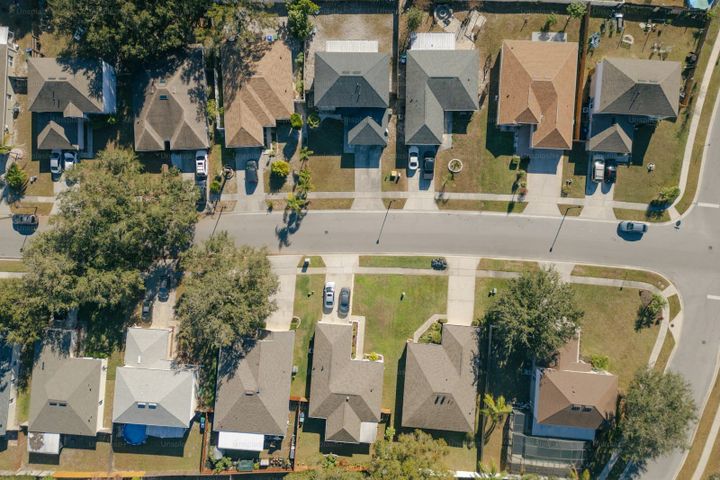 Florida Landlord Insurance Costs: Orlando vs. Tampa Comparison