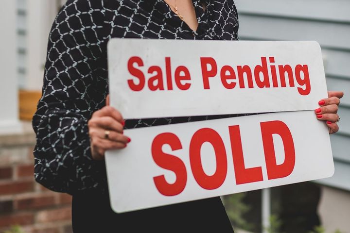 Selling a Rental With Tenants in Florida: Cash for Keys and Other Options