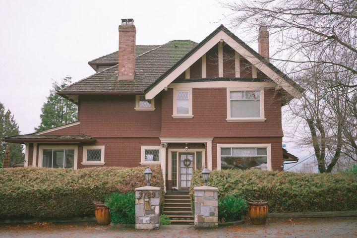 Historic craftsman bungalow in a Central Tampa neighborhood