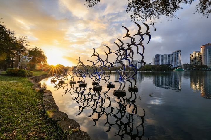 Orlando vs. Tampa: Where Should You Buy Your First Florida Rental?