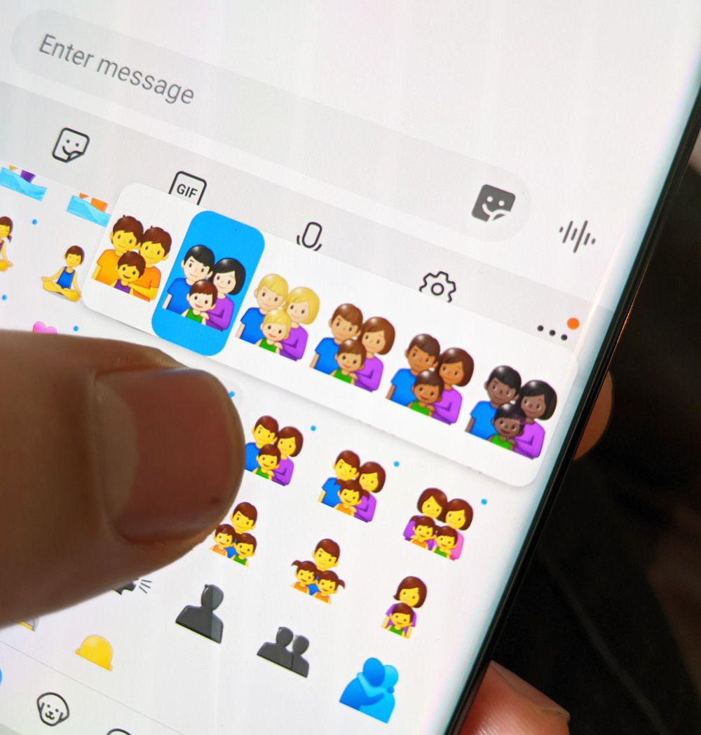 Emojipedia-Samsung-One-UI-2_5-Pictures-Family