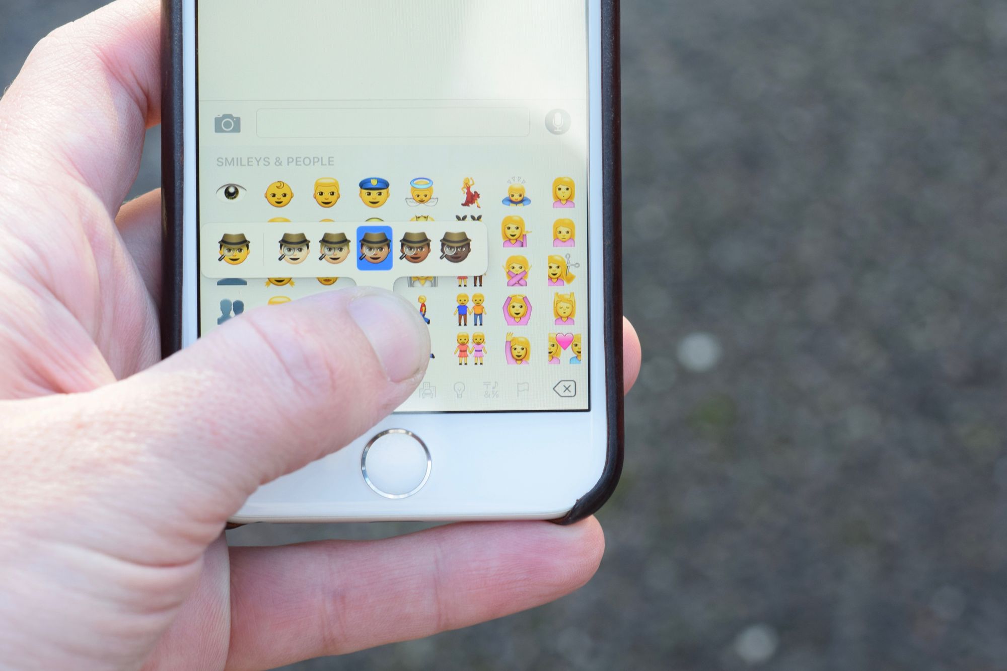 iOS 9.3 Adds and Removes Diversity