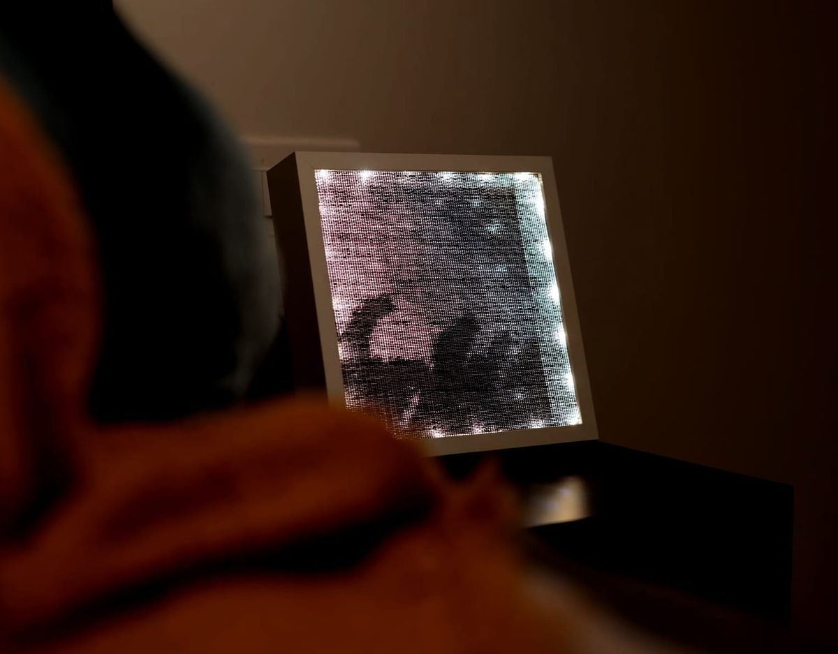 DIY Ikea - Bedside photo frame table lamp