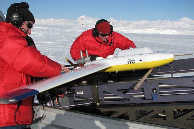 4_23_15_Mike_DroneLaunchArctic_take2