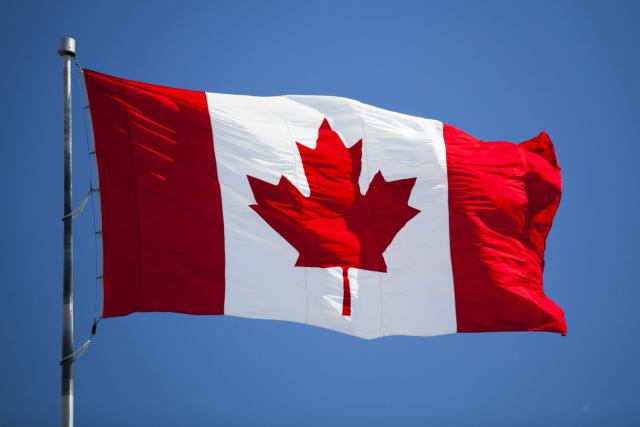 national-flag-canada-lge2
