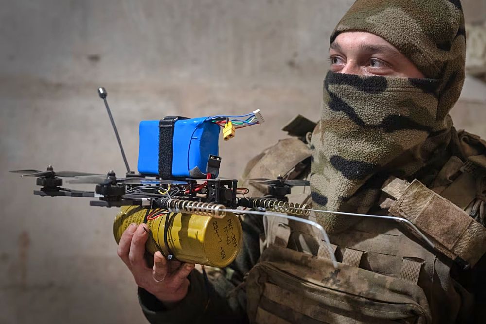 Ukraine Packs Pringles Cans with Explosives on Drones