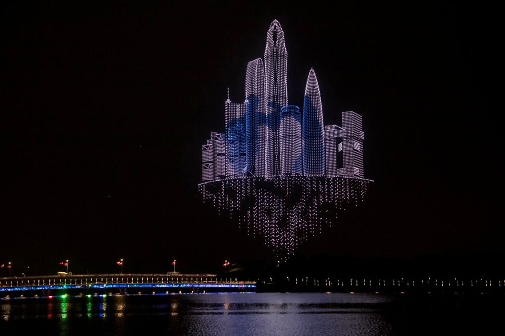 Shenzhen's 10,00 Drone Show Sets Two Guinness World Records
