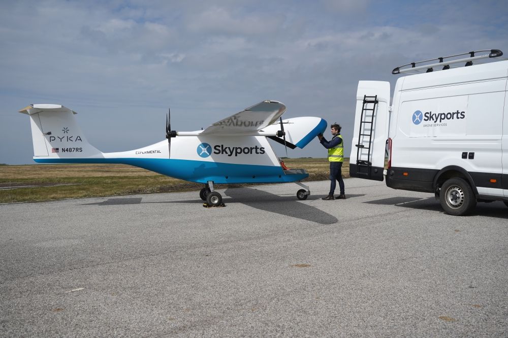 Skyports Drone Services Demonstrates Heavy Lift for UK Royal Navy
