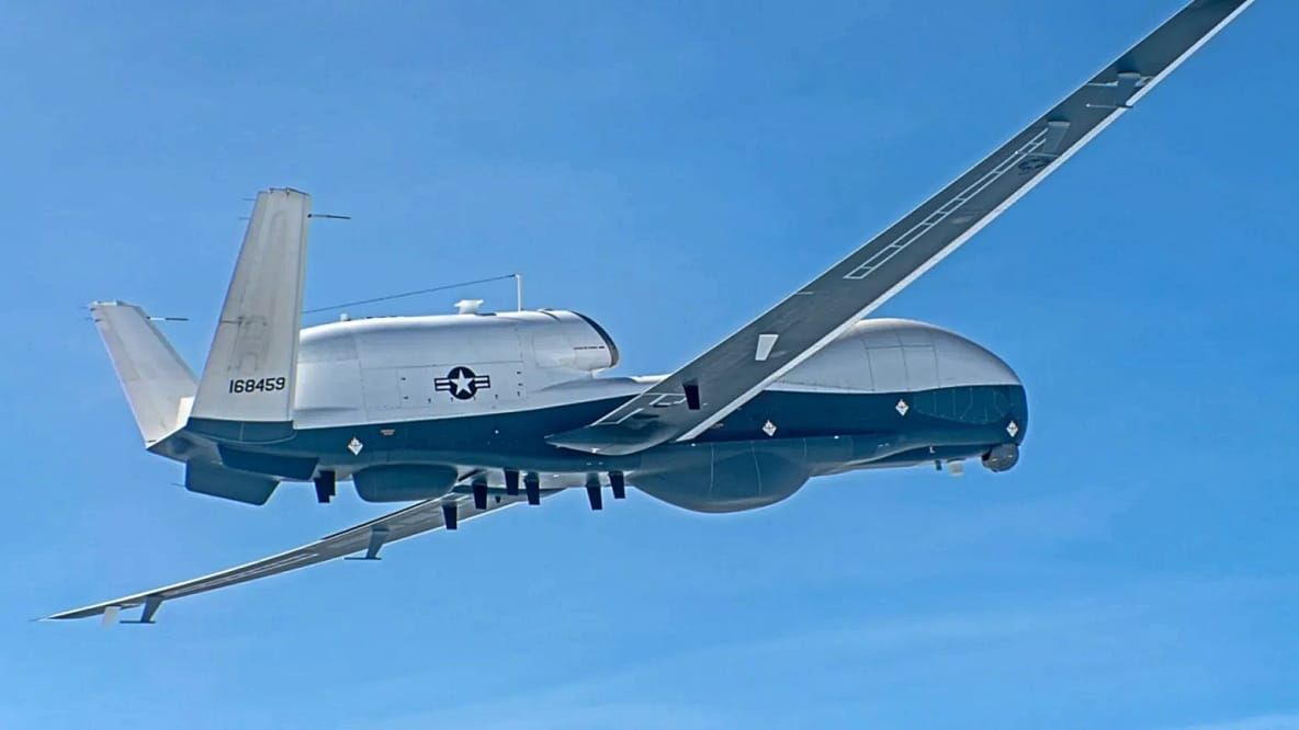 US Navy MQ-4C Triton Disappears from Flight Tracking over Persian Gulf