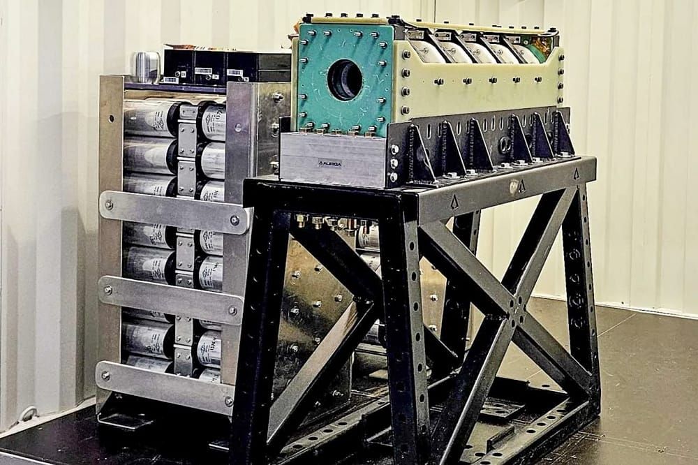 US Army and Auriga Space to Develop Low-Cost Electromagnetic Weapons Against Drone Swarms