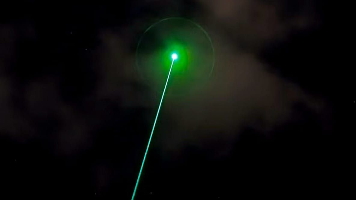High-Powered Lasers can Wirelessly Charge Drones Mid-Flight