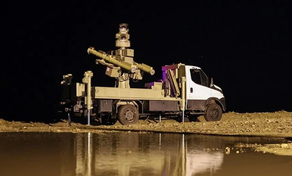 Iran Unveils AD-08 Majid Air Defense Missile System on IVECO Daily 4×4 Truck