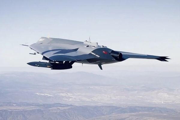 Turkey’s ANKA III Stealth Drone Test Launches Radar-Deceiving Decoy