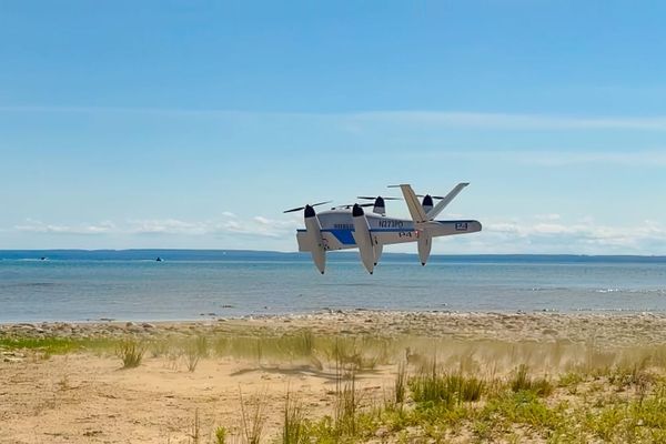 PteroDynamics and AV Demonstrate Integrated EW Capabilities on Transwing VTOL UAS