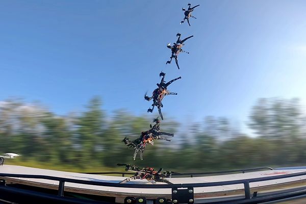 Dauntless Drone Can Make 70mph Landings on Trucks