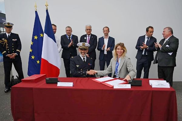 France Commissions Five MALE Drone Demonstrators