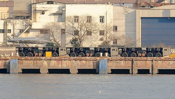 China’s Truck-Mounted Electromagnetic Catapult