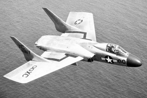 The Vought F7U Cutlass - The Deathtrap Fighter Everyone Was so Afraid to Pilot