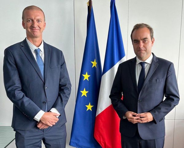 France Delivers 150 Delair Drones to Ukraine