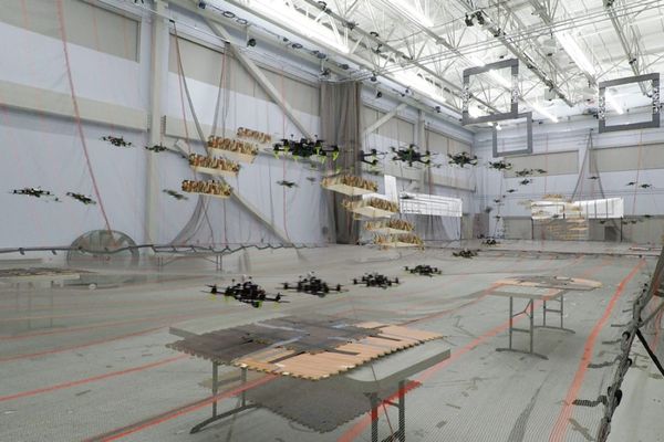 New Algorithm Keeps Drones from Colliding in Midair