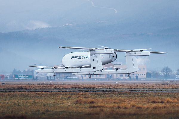 Successful First Hover Flight of Pipistrel Nuuva V300 a Long-Range, Large-Vapacity Hybrid-Electric VTOL