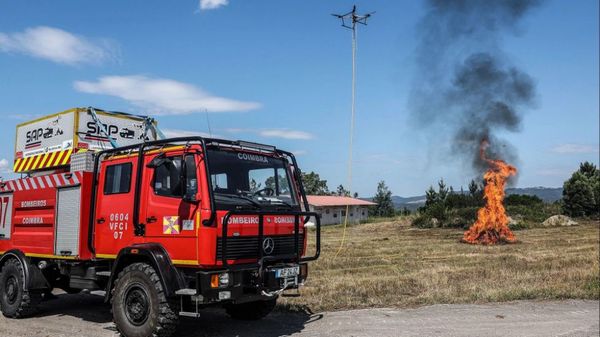 Portuguese Drone Douses Wildfires from Above
