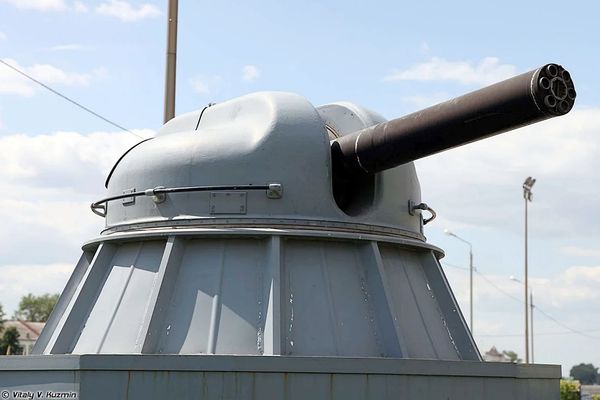 Russia Develops Six-Barrel AK-306 Anti-Drone System Mounted on KamAZ Vehicle.