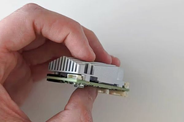 Auterion to Deliver 33,000 Skynode Drone Strike Kits to Ukraine