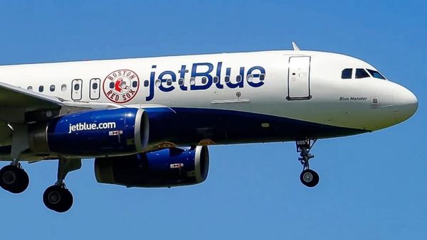 JetBlue Pilot Reports Striking a Drone while Landing at JFK Airport