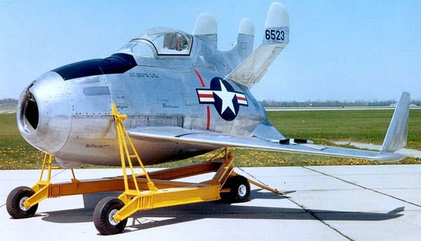McDonnell XF-85 Goblin - The Fighter Plane that Could Never Land