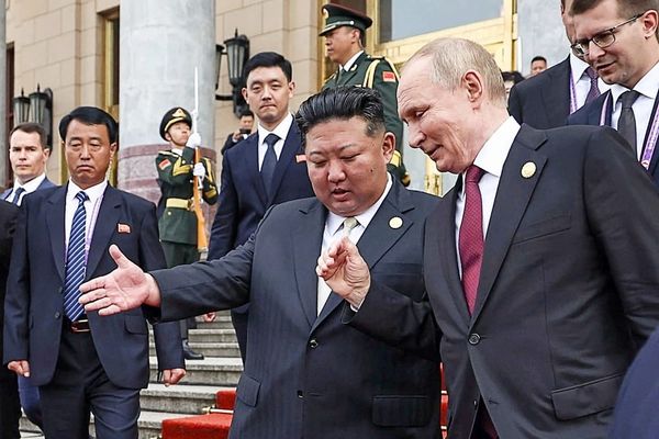 Russia Employs 25,000 North Koreans in Drone Production