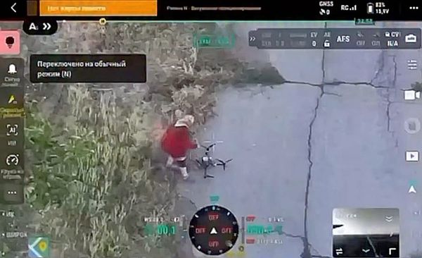 Ukrainian Grandma Disables Russian Fiber-Optic FPV Drone