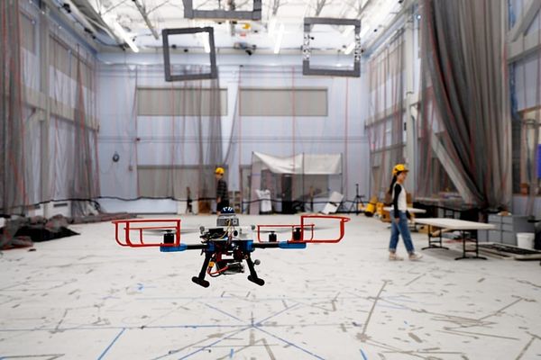 MIT’s New Drone System Plans Collision-Free Paths Through Unknown Moving Obstacles