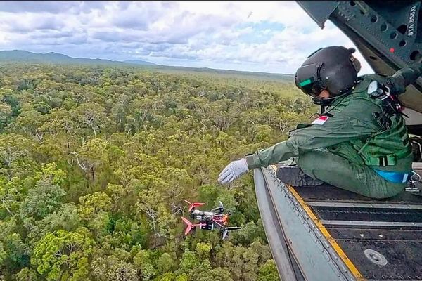 Singapore Tests FPV Drones Launched from the Air