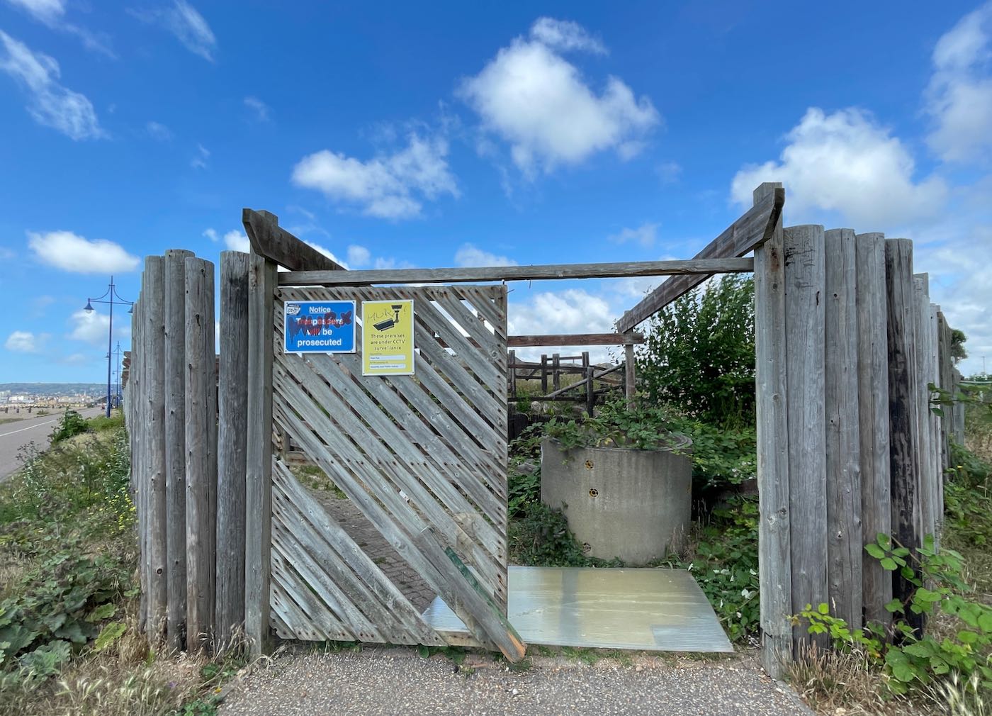 Vandalised gates at Fort Fun Eastbourne