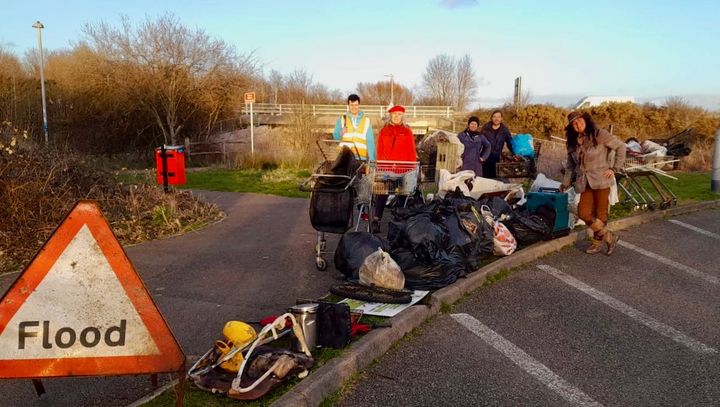 Who gives up their weekends to clear rubbish?